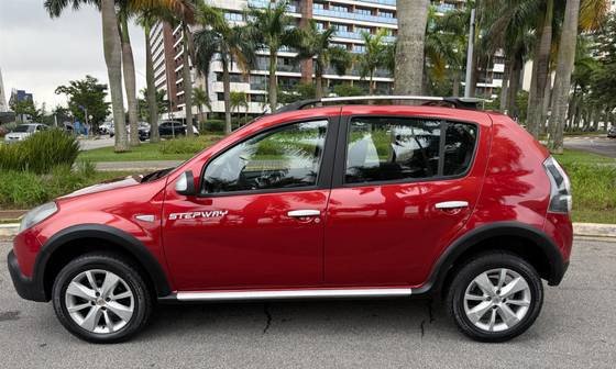 RENAULT SANDERO 1.6 STEPWAY 16V FLEX 4P MANUAL RENAULT SANDERO 1.6 STEPWAY 16V FLEX 4P MANUAL